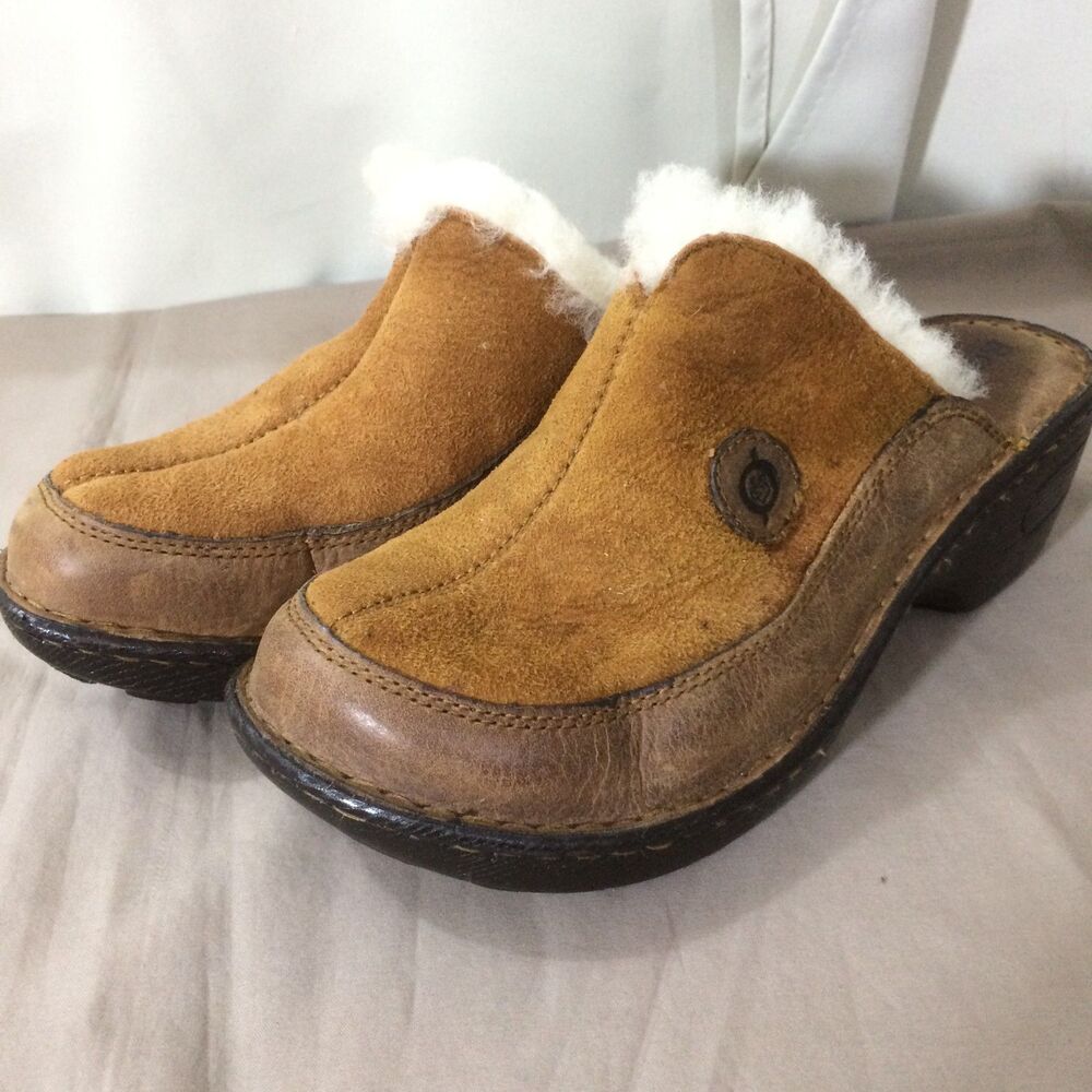 Born Shearling Lined Suede Clogs Mules Womens Size 8 Tan Brown 2 Inch Heel
